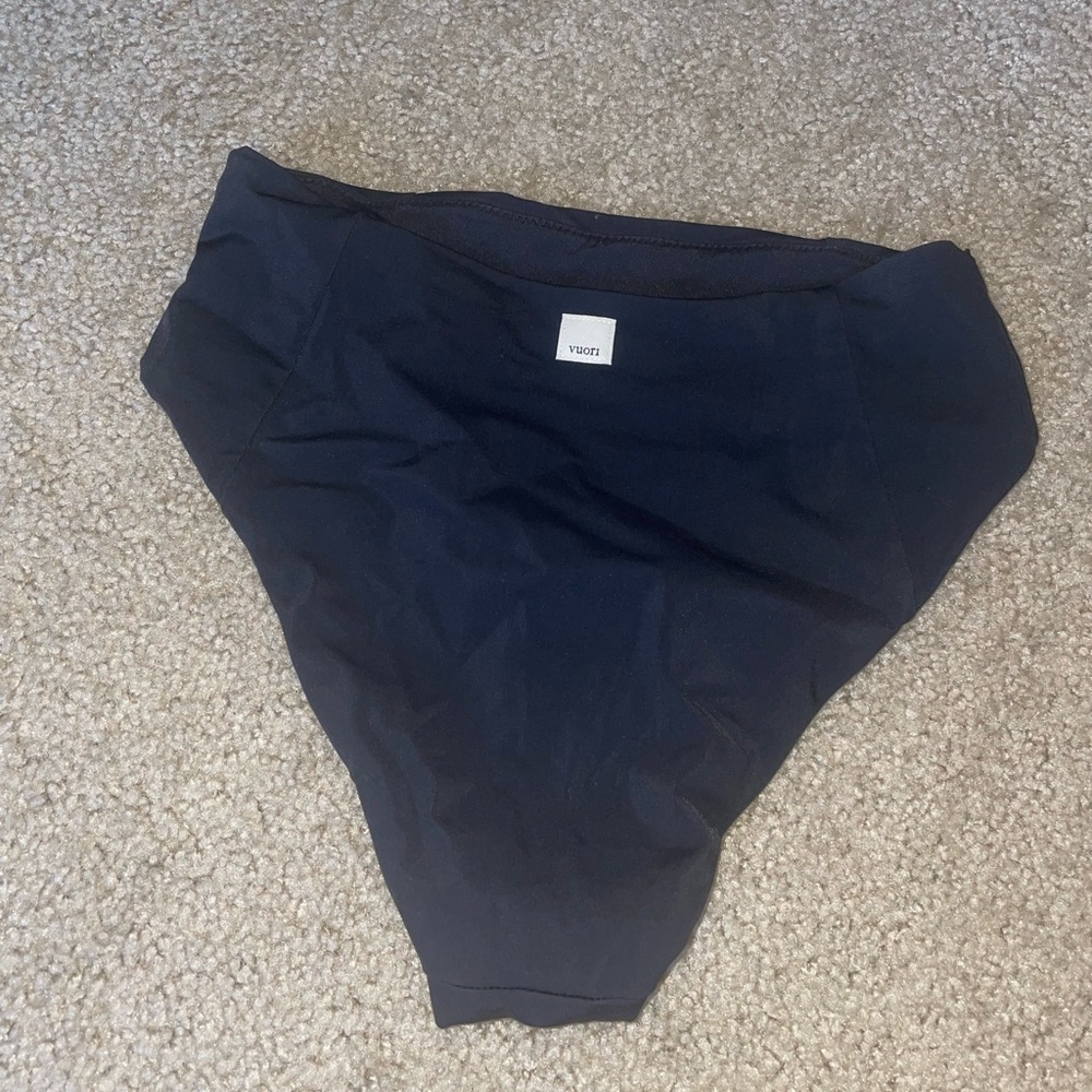 vuori swimsuit top and bottom